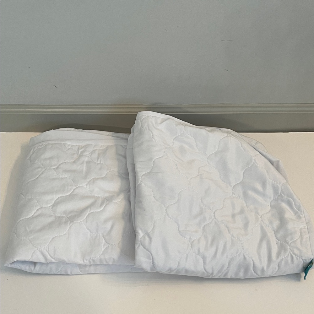 LOT! Two Toddler Bed Mattress Protectors